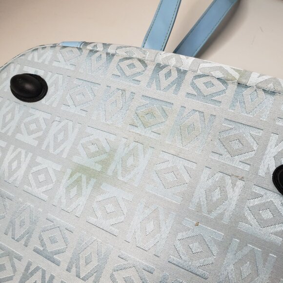 Small Dog Carrier With Shoulder Strap Geo Pattern Mesh Walls - Picture 10 of 12